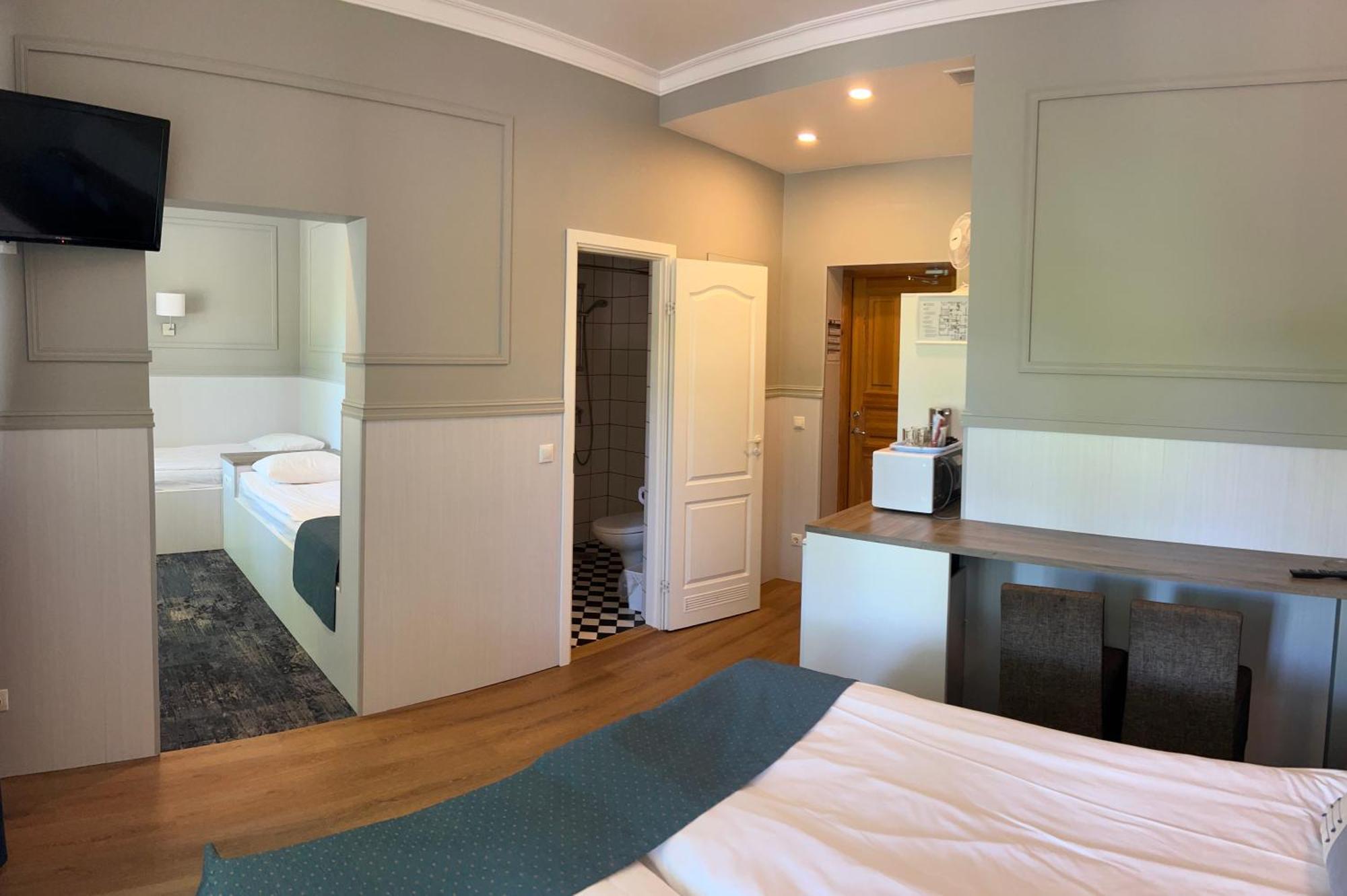 Sadama Street Villa Parnu Room photo